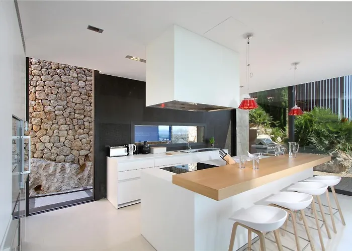 Casa Liebre Вілла Польєнса